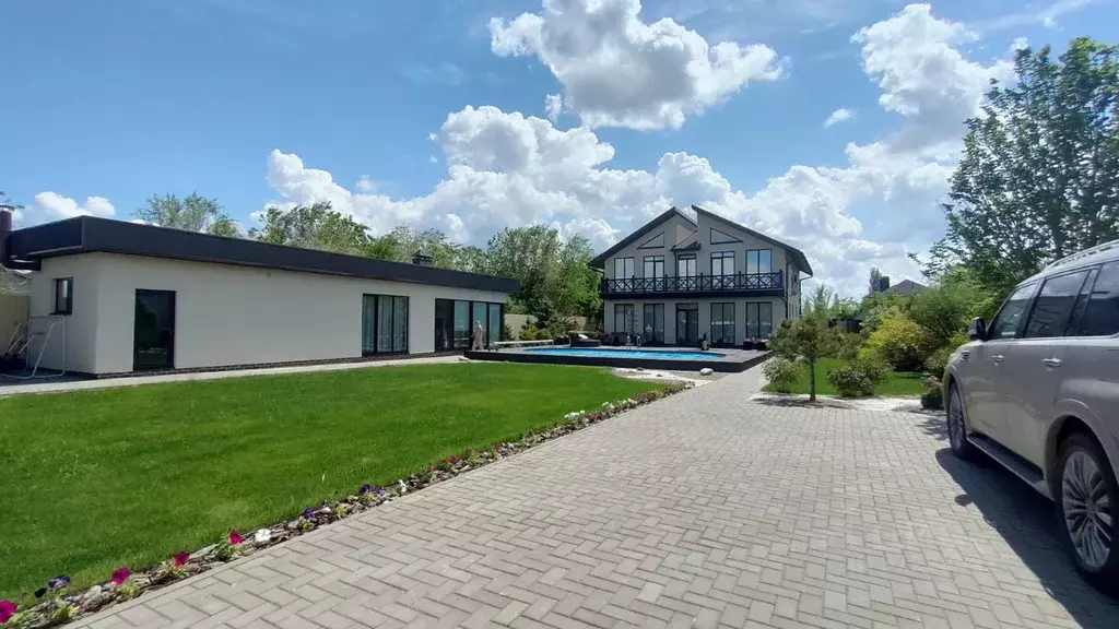 Коттедж в Саратовская область, Энгельсский район, Красноярское ... - Фото 0
