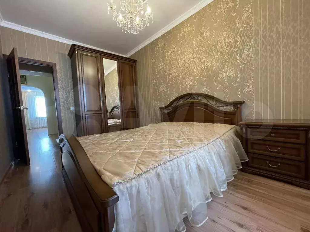 2-к. квартира, 60 м, 4/10 эт. - Фото 0
