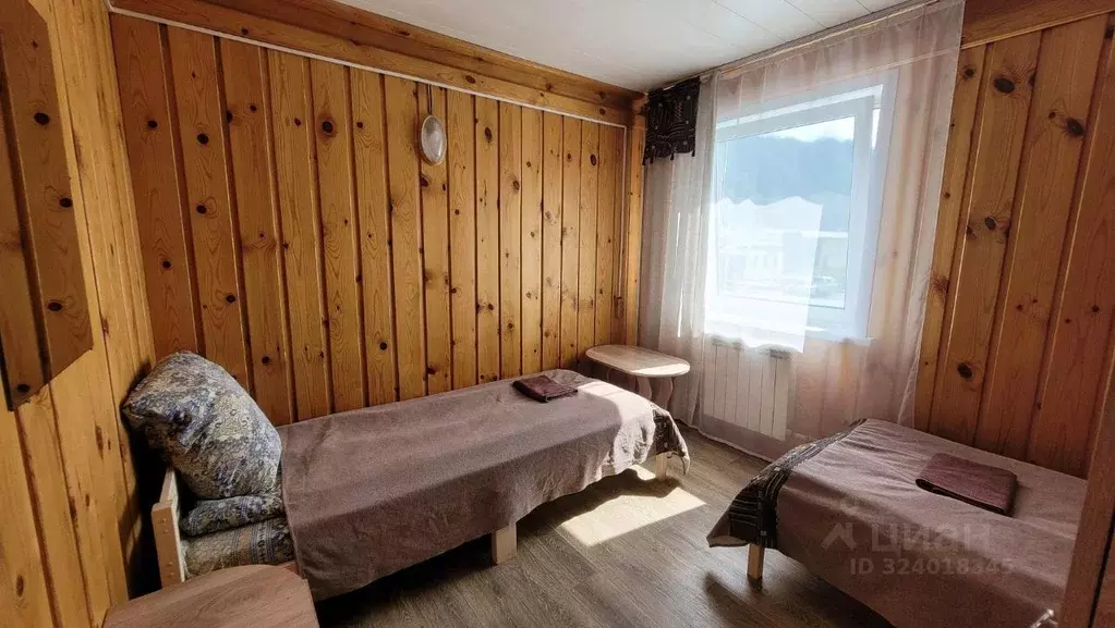 Комната Алтай, Чемальский район, с. Чемал Советская ул., 4 (12.0 м) - Фото 1