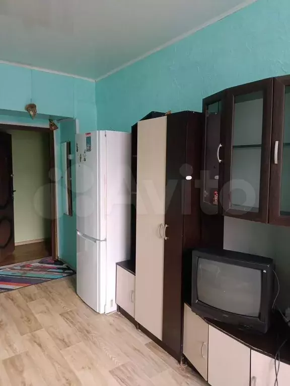 Комната 17 м в 3-к., 2/4 эт. - Фото 0