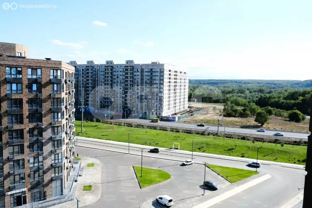 2-комнатная квартира: Майкоп, улица К.А. Васильева, 1к4 (58.7 м) - Фото 0