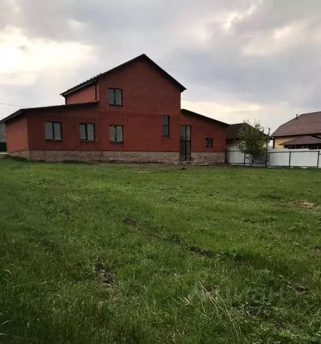 Дом в Белгородская область, Белгородский район, Беловское с/пос, с. ... - Фото 1