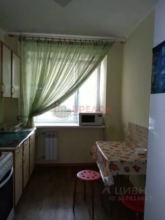 3-к кв. Ростовская область, Ростов-на-Дону просп. Королева, 13 (65.0 ... - Фото 0