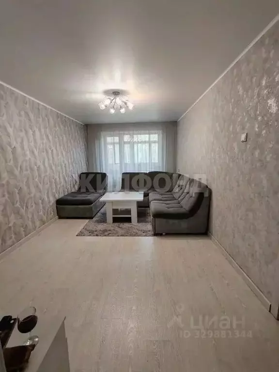 2-к кв. Хакасия, Абакан ул. Тельмана, 84 (44.0 м) - Фото 1