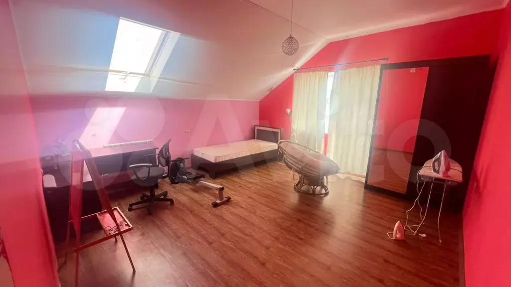 Дом 180 м на участке 6 сот. - Фото 1