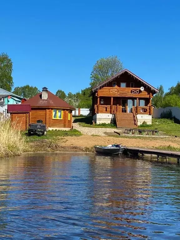 Дом в Тверская область, Кашинский муниципальный округ, д. Маслово 18 ... - Фото 0