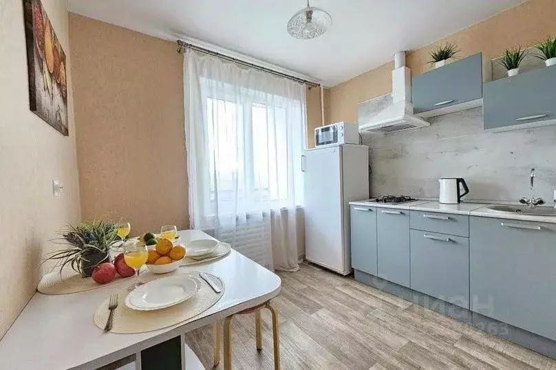 1-к кв. Вологодская область, Череповец просп. Победы, 76 (27.0 м) - Фото 2