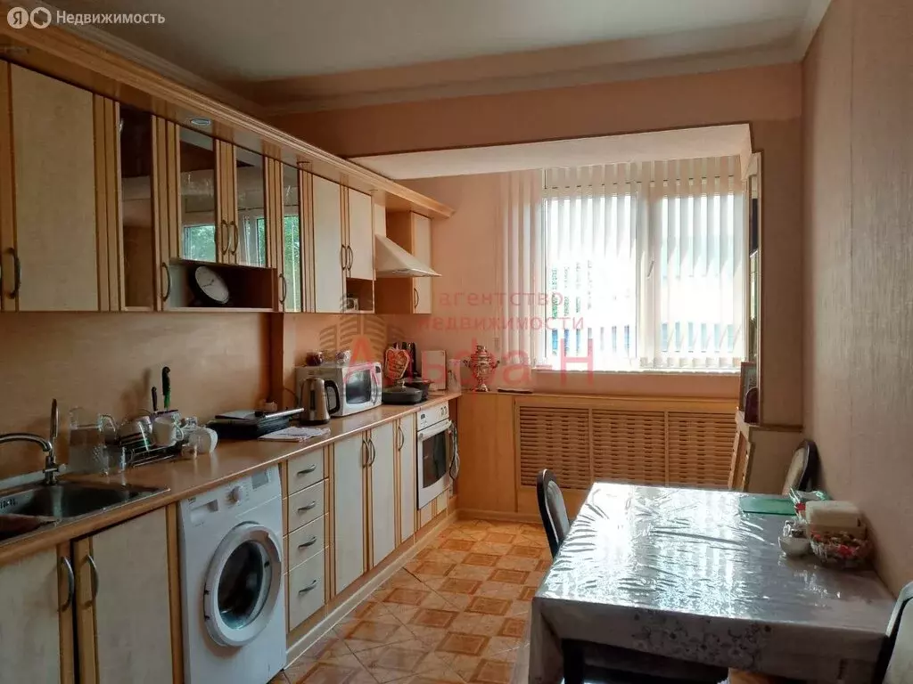 4-комнатная квартира: Ессентуки, Вокзальная улица, 35А (92.7 м) - Фото 1