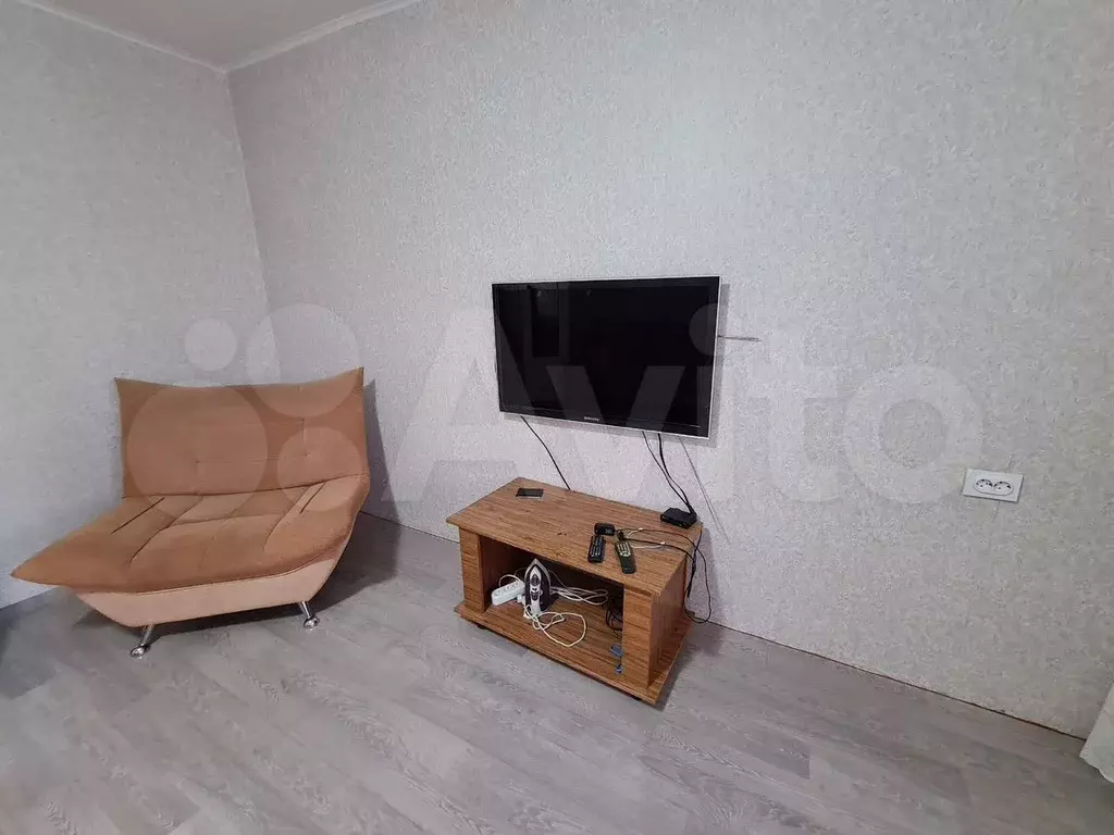 3-к. квартира, 65 м, 2/9 эт. - Фото 1