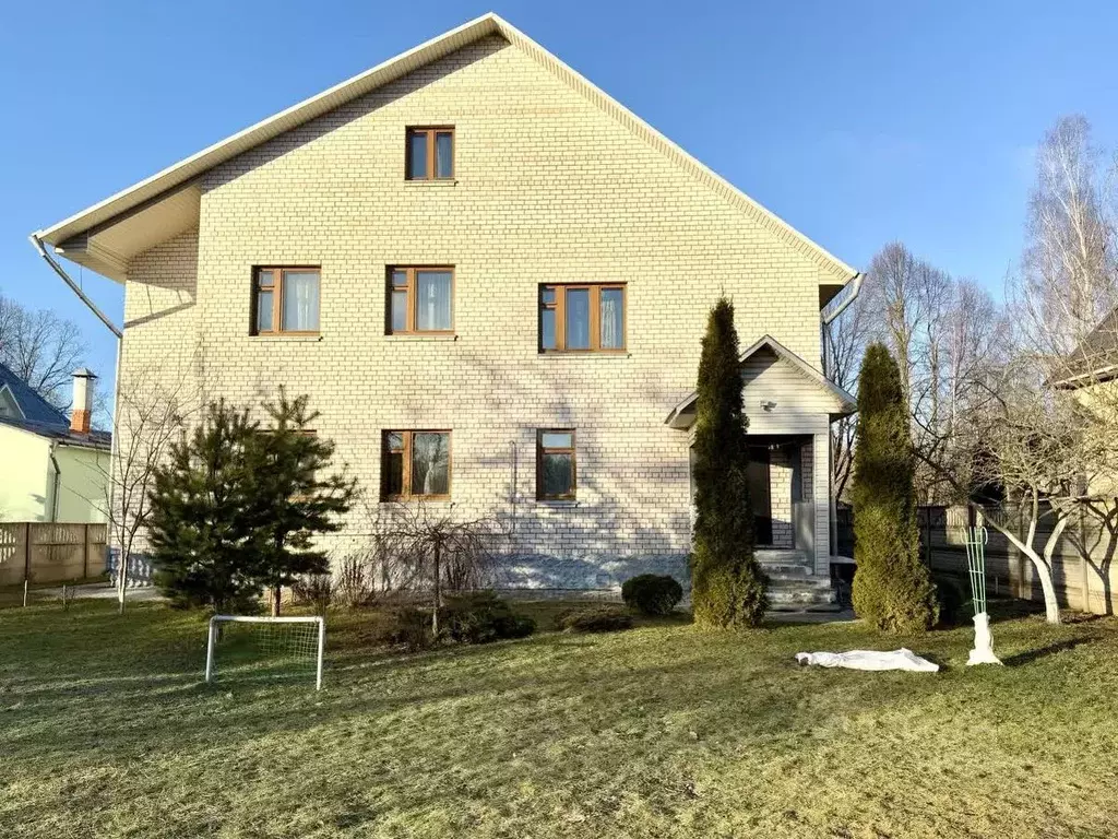 Дом в Смоленская область, Смоленск ул. Нижняя Дубровенка, 24Б (310 м) - Фото 1