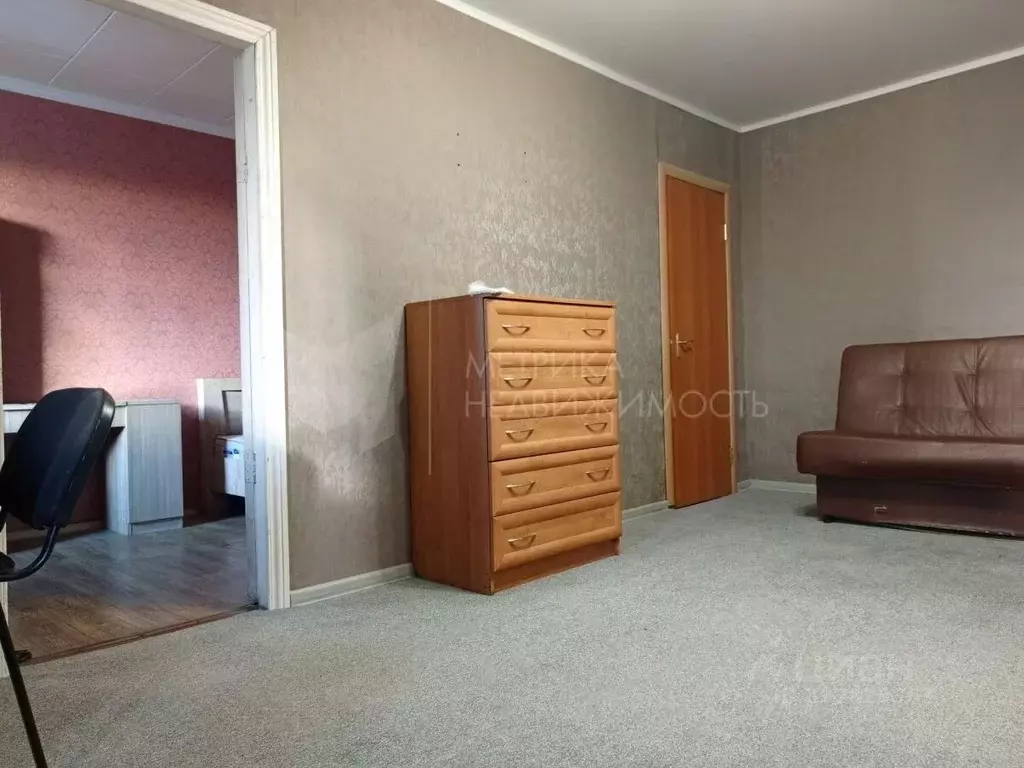 2-к кв. Тюменская область, Тюмень ул. Карла Маркса, 123 (41.3 м) - Фото 0