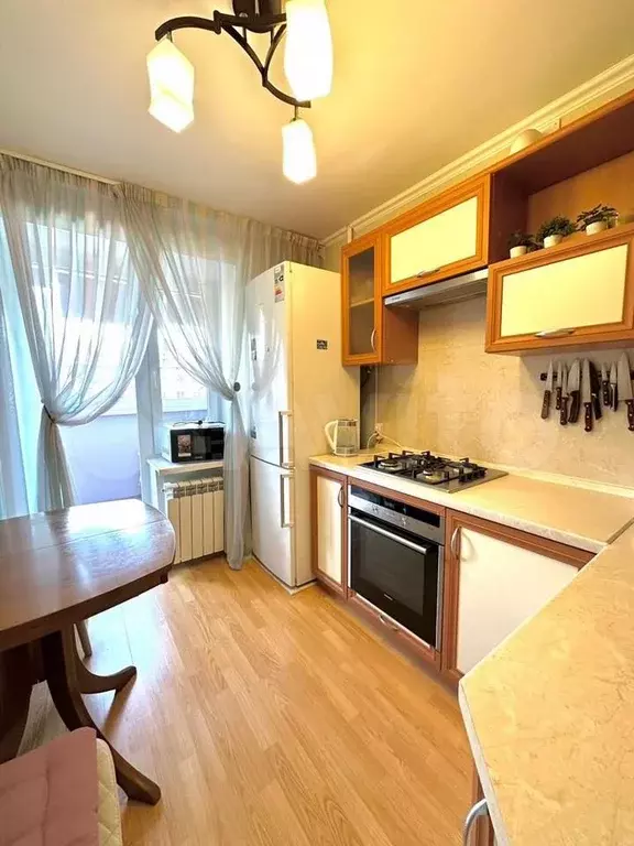 2-к. квартира, 51 м, 4/9 эт. - Фото 1