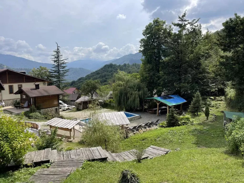 Дом в Краснодарский край, Сочи городской округ, с. Молдовка  (800 м) - Фото 1
