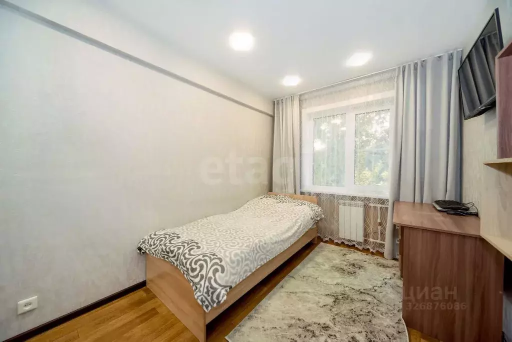 3-к кв. Алтайский край, Бийск ул. Александра Радищева, 18 (55.7 м) - Фото 2