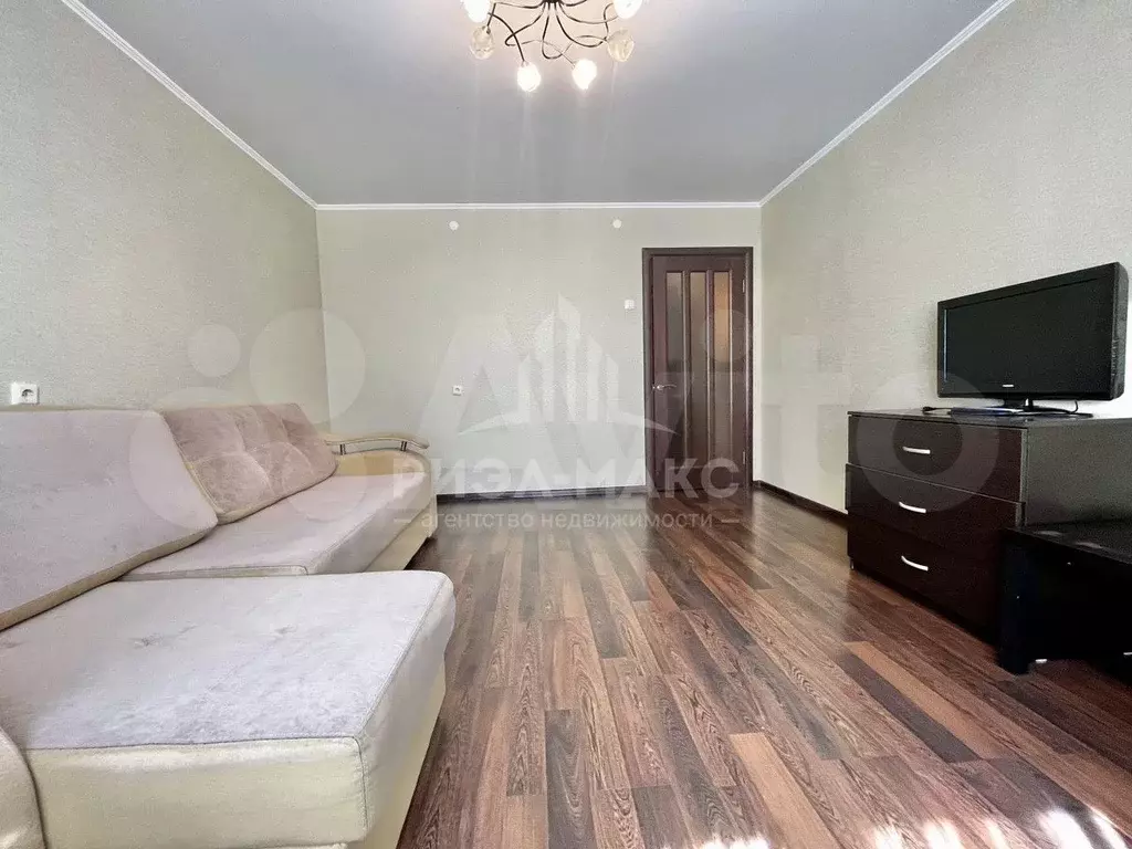 1-к. квартира, 40 м, 3/10 эт. - Фото 1