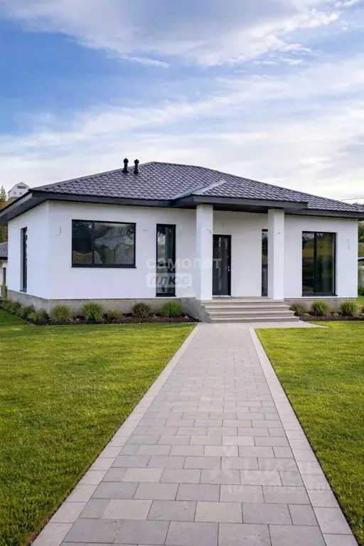 Дом в Башкортостан, Октябрьский ул. Буровиков (100 м) - Фото 1