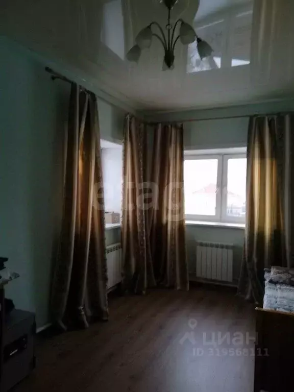 Дом в Бурятия, Улан-Удэ Подкаменская ул., 70 (320 м) - Фото 1