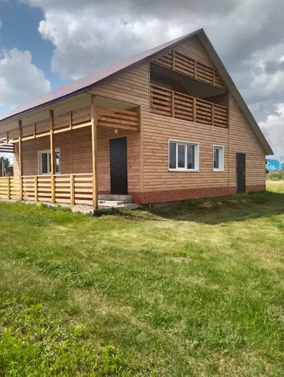 Дом в Омская область, Омский район, Дружинское с/пос, с. Красная Горка ... - Фото 0