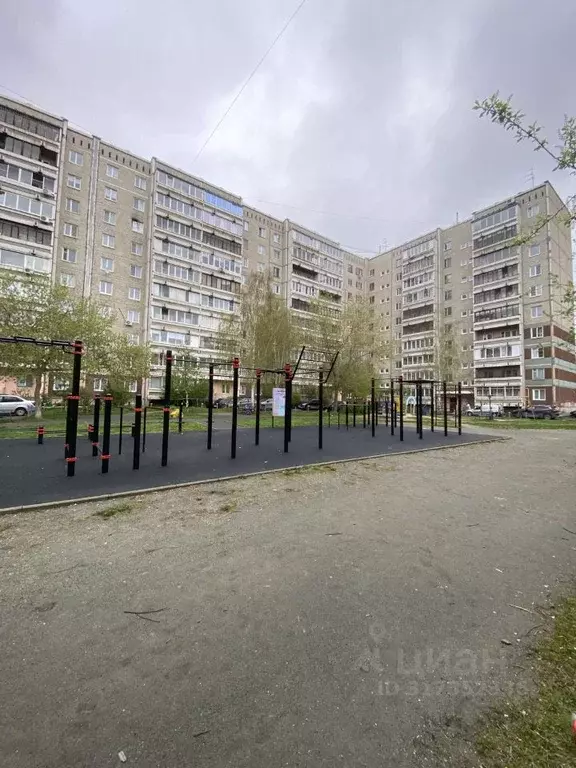 3-к кв. Свердловская область, Екатеринбург ул. Репина, 84 (63.0 м) - Фото 1