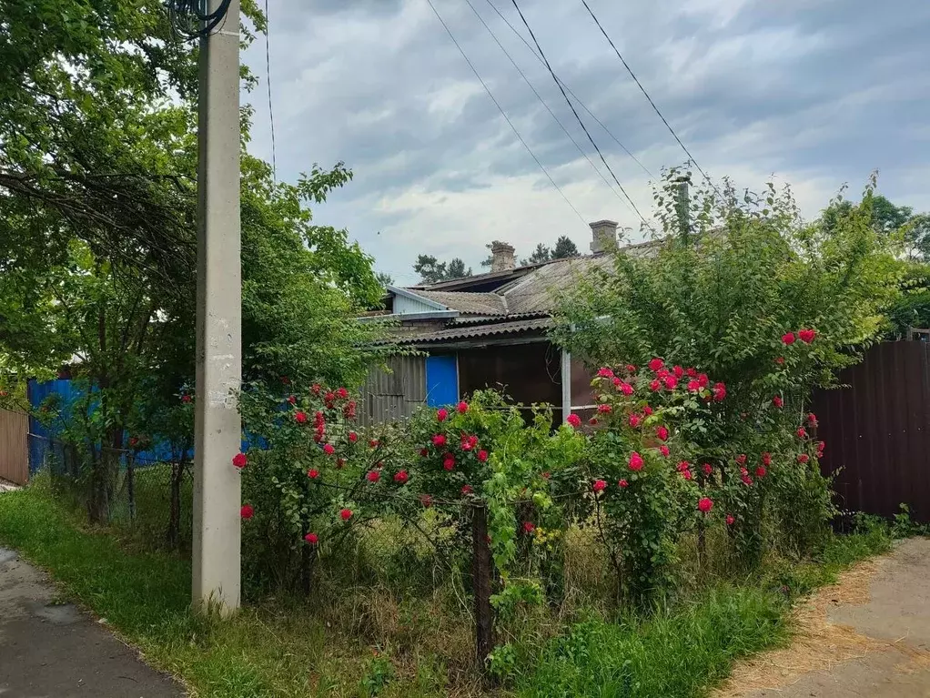 2-к кв. Краснодарский край, Абинский район, Ахтырское городское ... - Фото 0