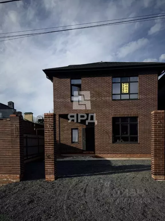 Дом в Ростовская область, Ростов-на-Дону Половецкая ул., 7 (180 м) - Фото 1