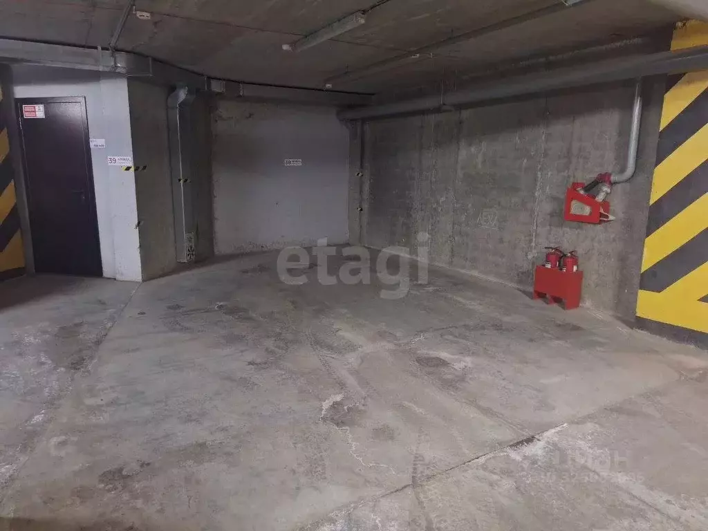 Гараж в Кемеровская область, Кемерово Октябрьский просп., 2Б (15 м) - Фото 1