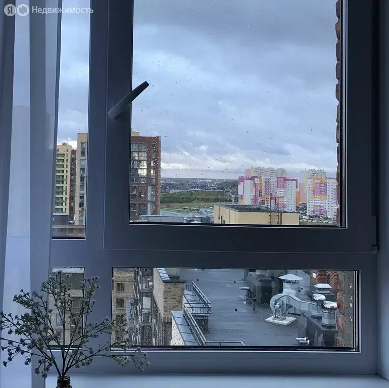 1-комнатная квартира: Тюмень, улица Фармана Салманова, 14 (37 м) - Фото 1