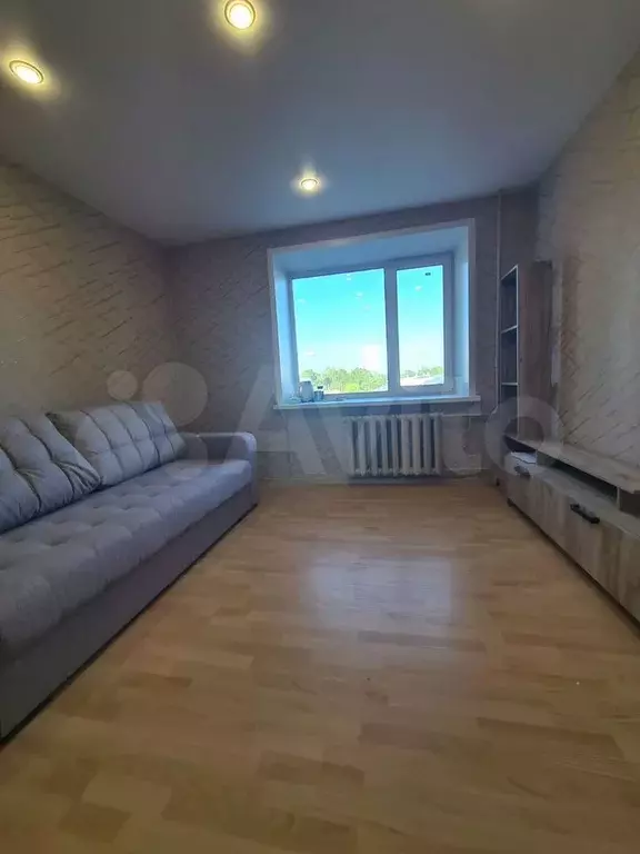 Комната 13 м в 8-к., 4/5 эт. - Фото 0