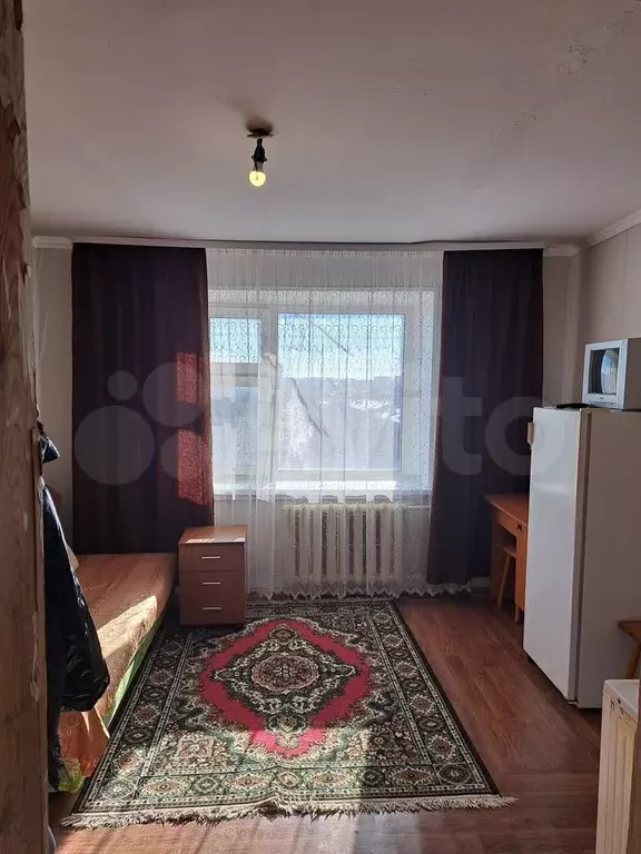 Комната 13,3 м в 8-к., 8/9 эт. - Фото 0