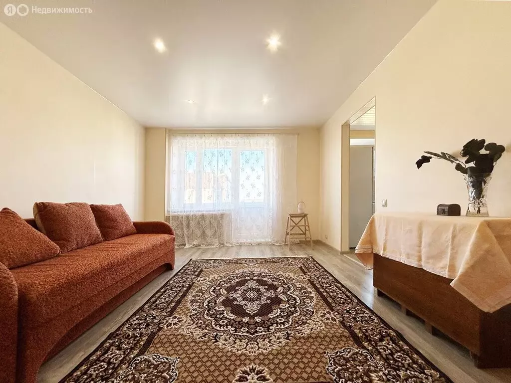 2-комнатная квартира: посёлок Семрино, Большой проспект, 8 (50.3 м) - Фото 1