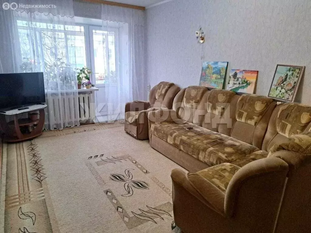 3-комнатная квартира: Карачев, улица Ленина, 53 (55.3 м) - Фото 1