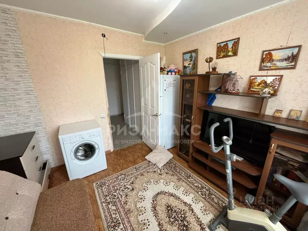 3-к кв. Брянская область, Брянск ул. Брянского Фронта, 20к1 (60.7 м) - Фото 1