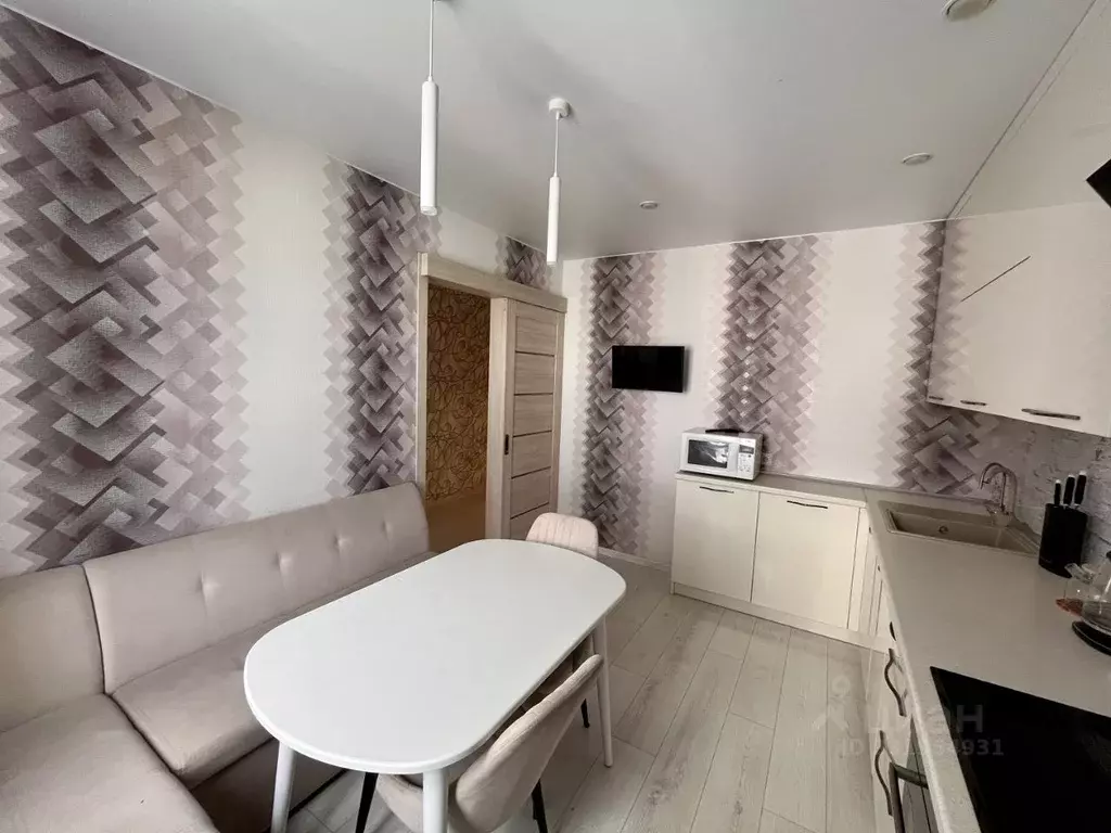 3-к кв. Санкт-Петербург ул. Генерала Симоняка, 4к5 (85.3 м) - Фото 2