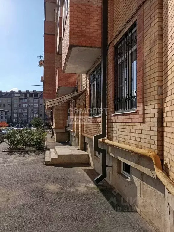 3-к кв. Северная Осетия, Владикавказ бул. Цветочный, 25к3 (100.0 м) - Фото 1