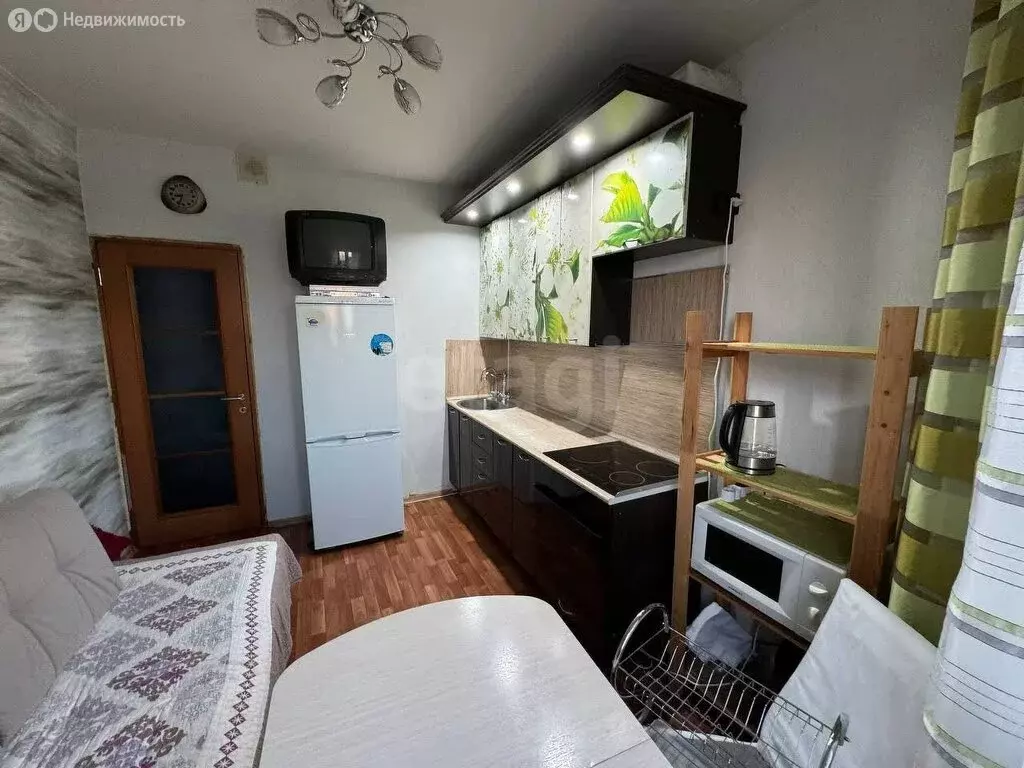 2-комнатная квартира: Немчиновка, улица Связистов, 6 (52 м) - Фото 1