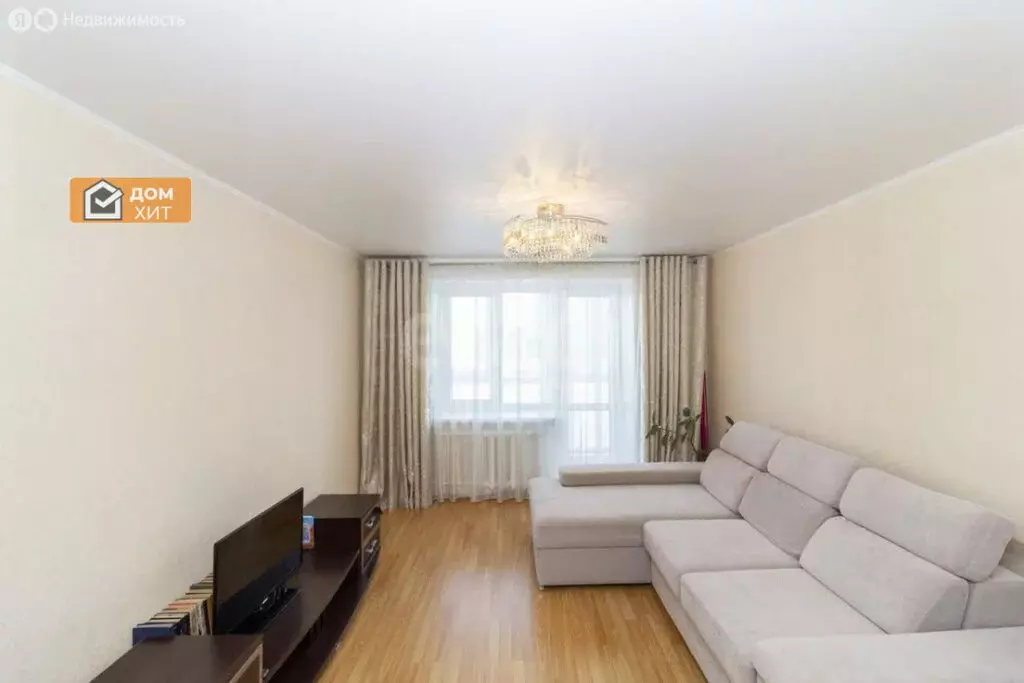3-комнатная квартира: Севастополь, улица Дмитрия Ульянова, 9 (62 м) - Фото 1