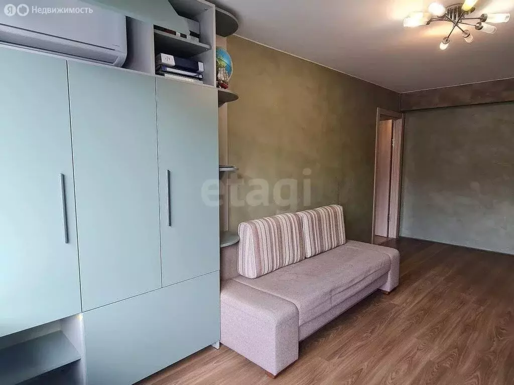 3-комнатная квартира: Химки, улица Пожарского, 4 (54.7 м) - Фото 1