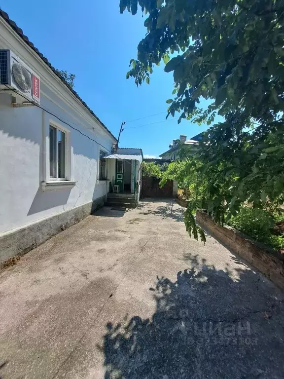 Дом в Крым, Керчь ул. Фрунзе (84 м) - Фото 2