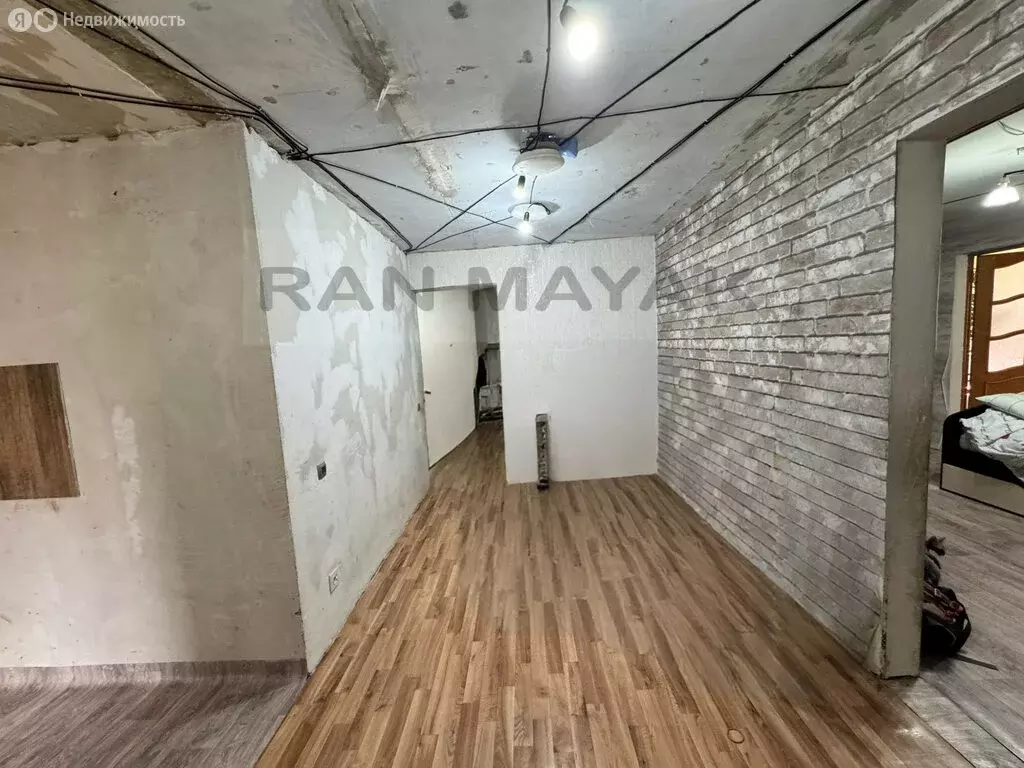 4-комнатная квартира: посёлок Тульский, улица Гагарина, 46Г (75 м) - Фото 1