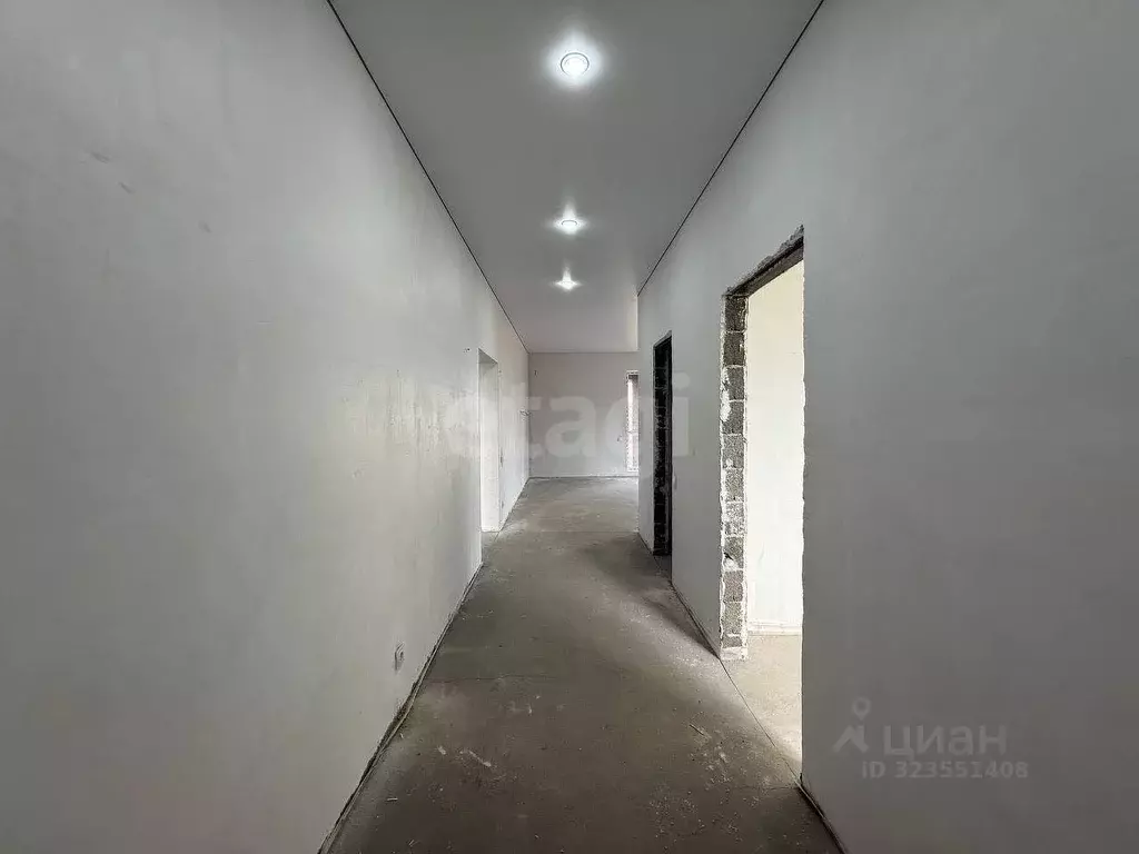 Дом в Оренбургская область, Оренбургский район, с. Благословенка ул. ... - Фото 1