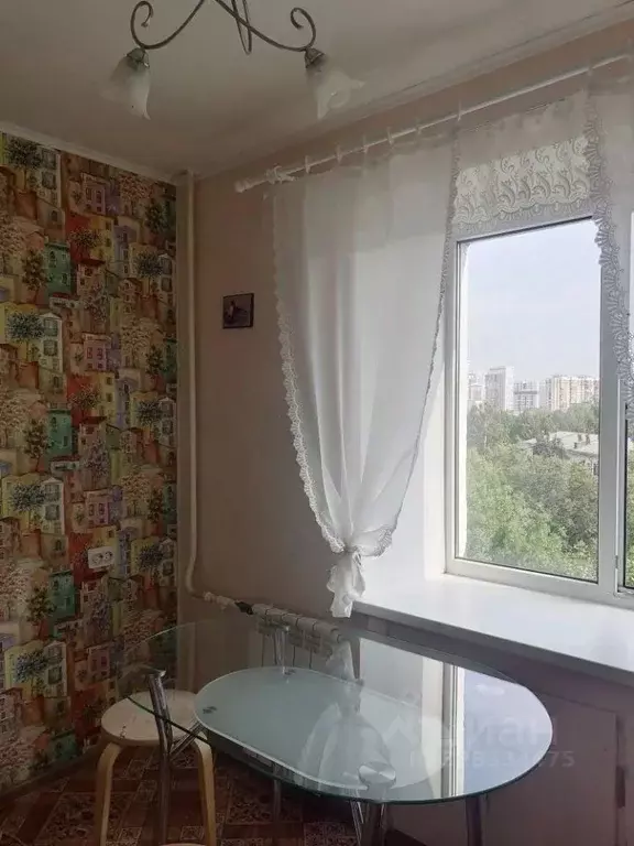 3-к кв. Башкортостан, Уфа ул. 50 лет СССР, 43 (65.0 м) - Фото 2