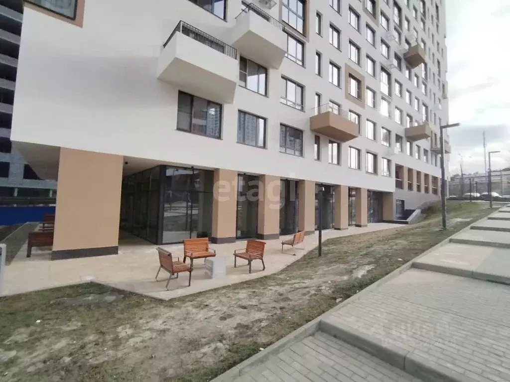 Торговая площадь в Свердловская область, Екатеринбург ул. Щербакова, ... - Фото 0