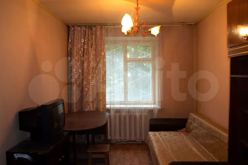 Комната 11,5 м в 4-к., 1/5 эт. - Фото 0