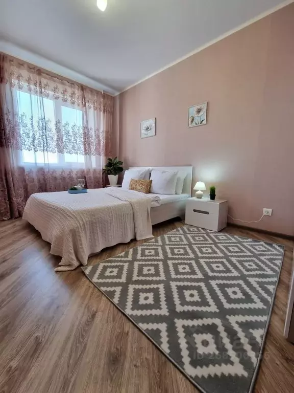 2-к кв. Астраханская область, Астрахань ул. Куликова, 67В (65.0 м) - Фото 0