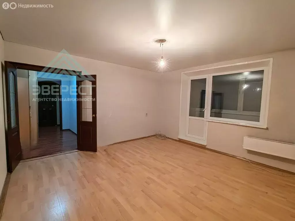 2-комнатная квартира: Абакан, улица Комарова, 18 (52.4 м) - Фото 1