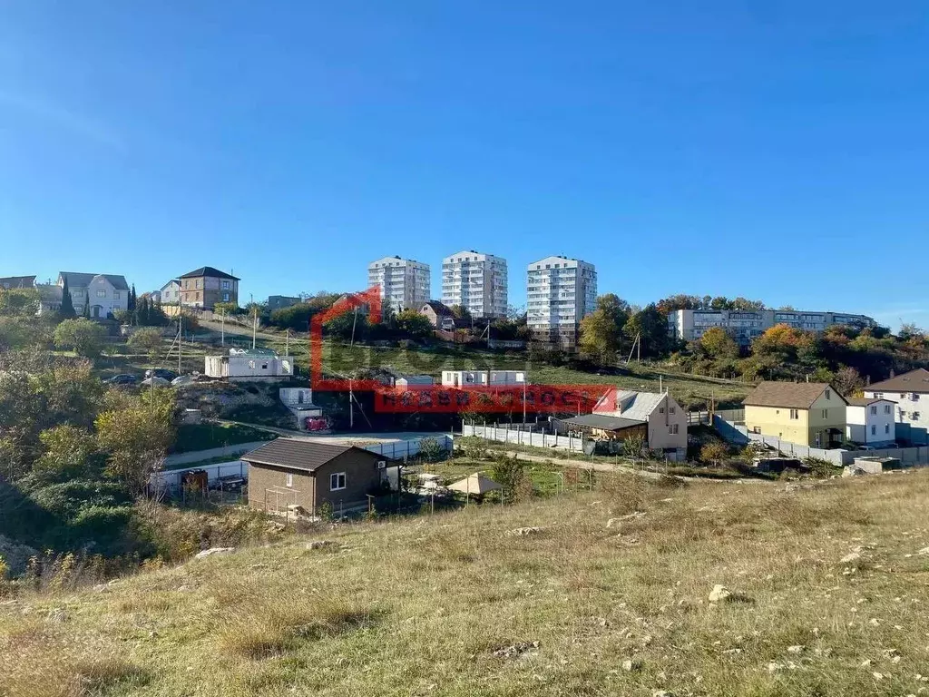 Участок в Севастополь ул. Редутная, 25 (5.0 сот.) - Фото 0