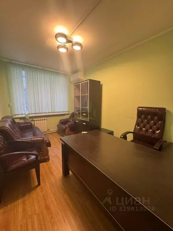 Офис в Московская область, Раменское ул. 100-й Свирской Дивизии, 11 ... - Фото 1