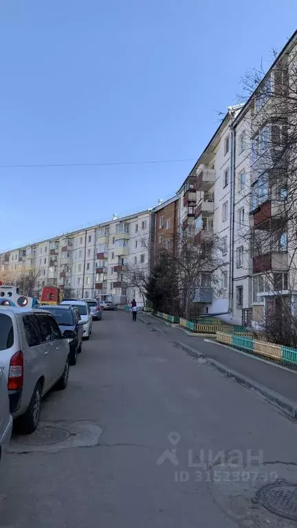 3-к кв. Бурятия, Улан-Удэ ул. Калашникова, 10 (64.3 м) - Фото 1