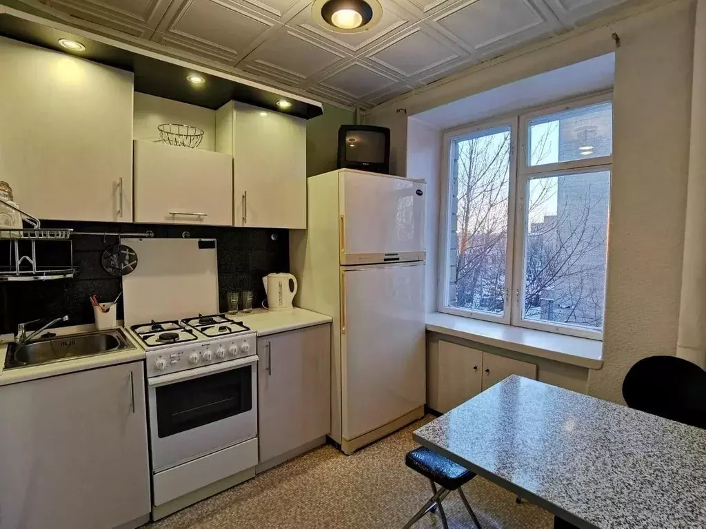 2-к кв. Москва ул. Малышева, 30 (35.0 м) - Фото 1