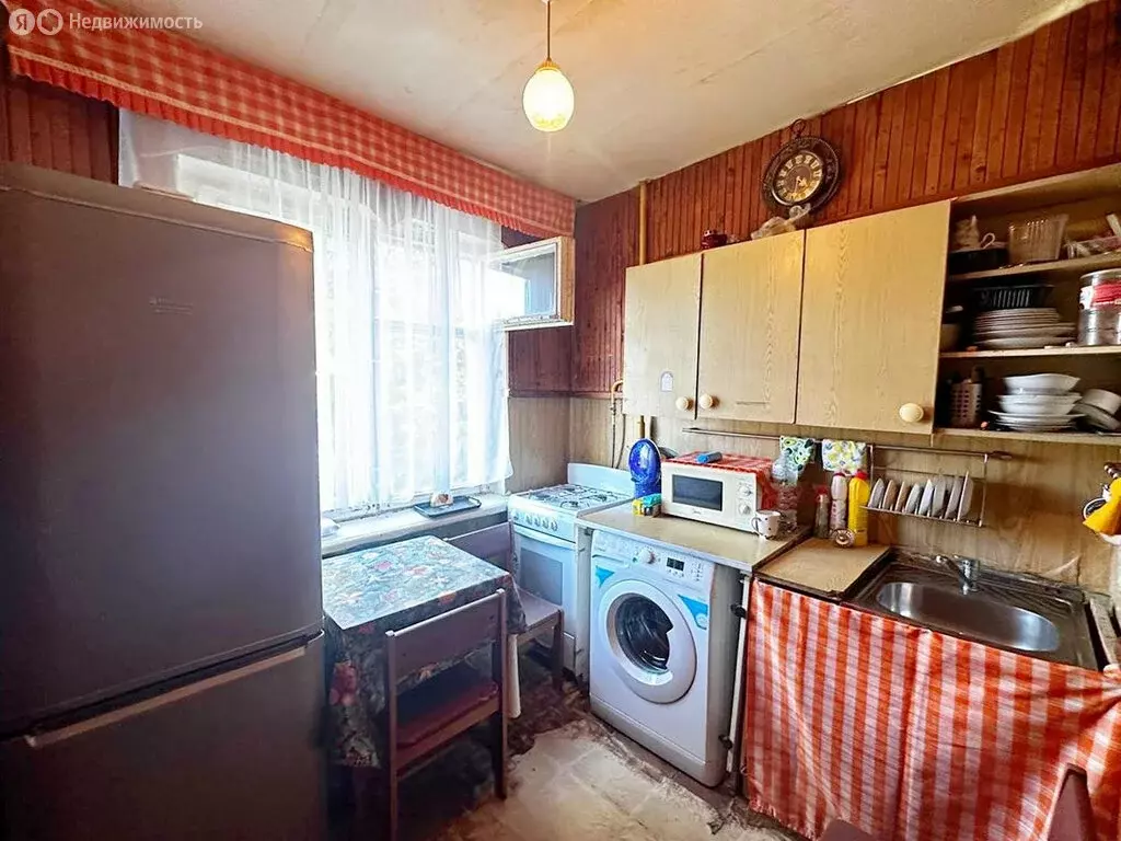 2-комнатная квартира: Чехов, улица Мира, 8 (43 м) - Фото 0